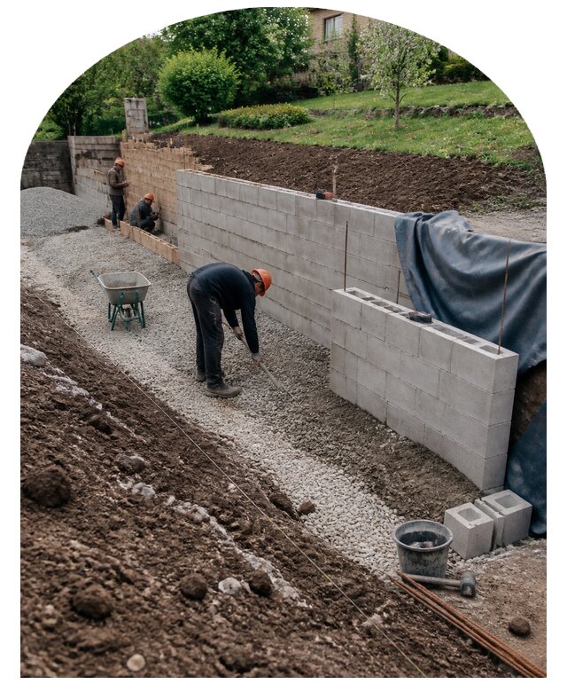 Строительство подпорной стенки на участке под ключ в Шуе